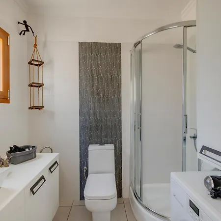 Marenosta * Ermúpoli