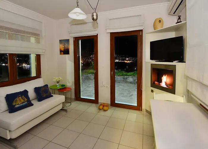 Marenosta * Ermoupoli