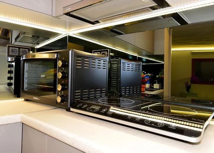 Marenosta Apartment *