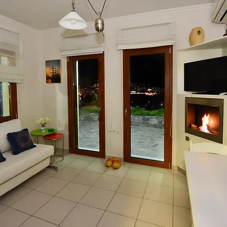 Marenosta * Ermoupoli